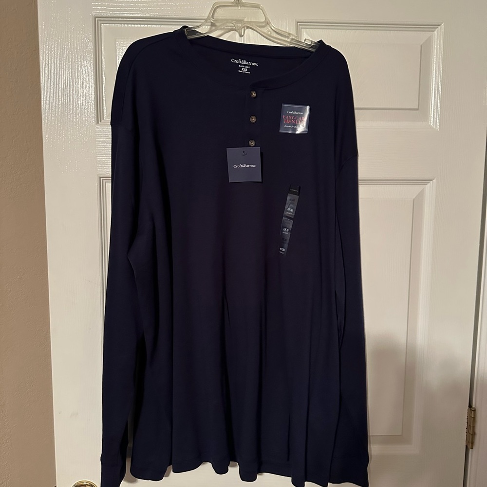 New Men’s Easy Care Henley